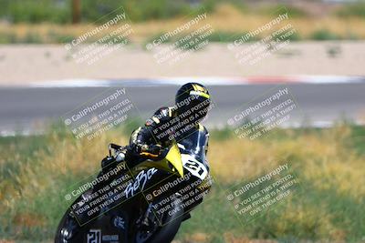 media/Apr-30-2023-CRA (Sun) [[020fcf5d43]]/Race 2-600 Expert Supersport/